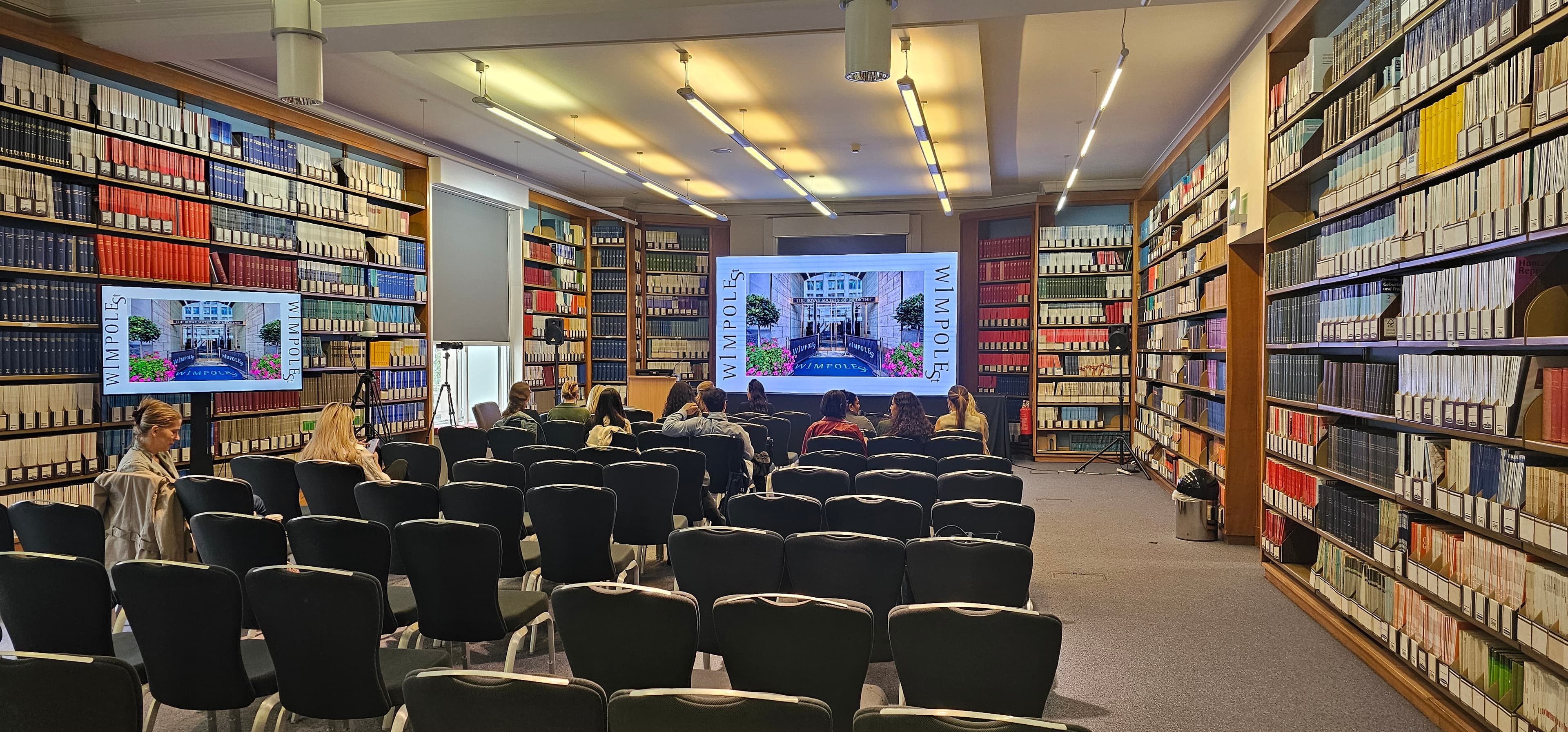 Conference & keynote stages